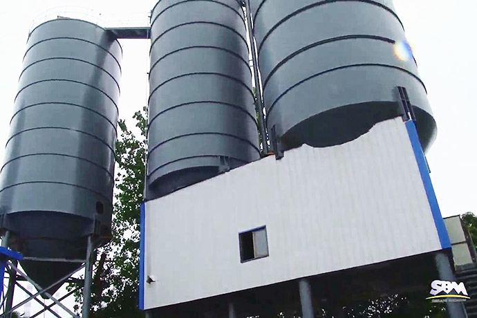 江蘇年產(chǎn)10萬(wàn)噸天然石膏制粉生產(chǎn)線